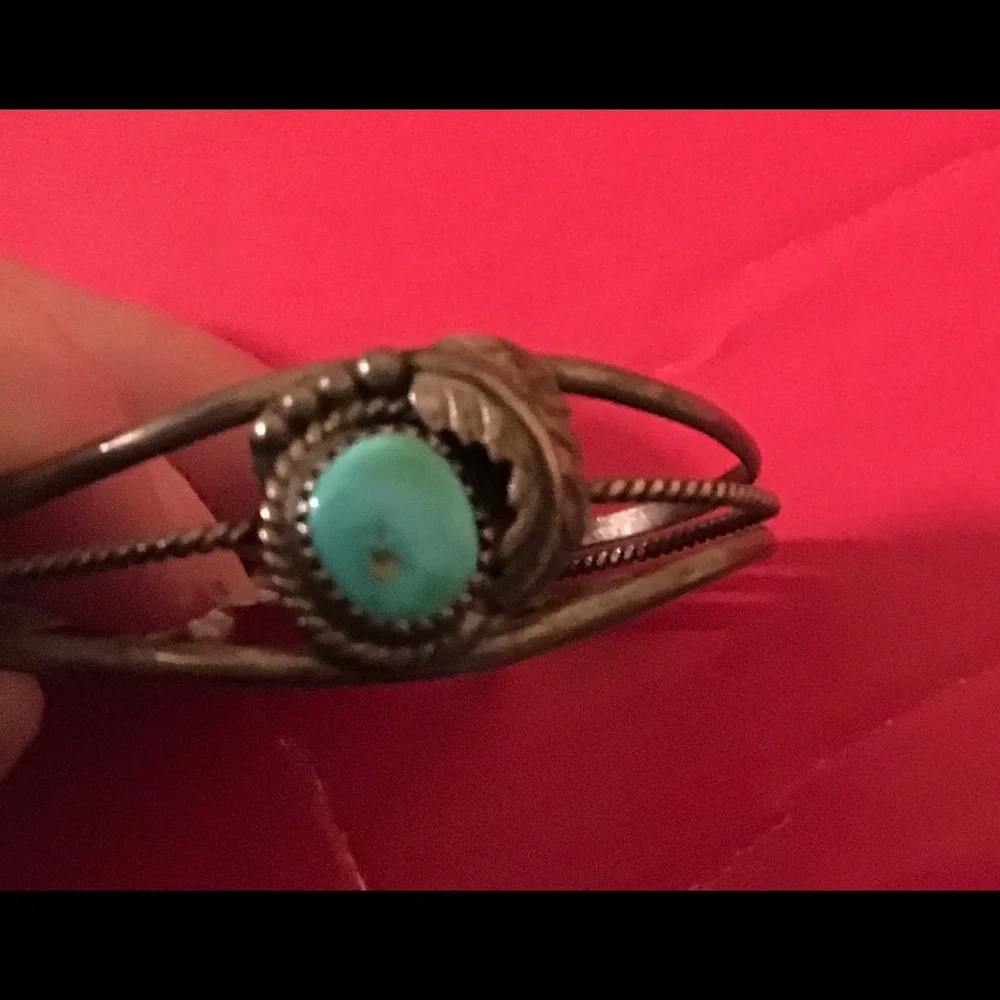 Native American petite turquoise stone bracelet Probably a Child’s size